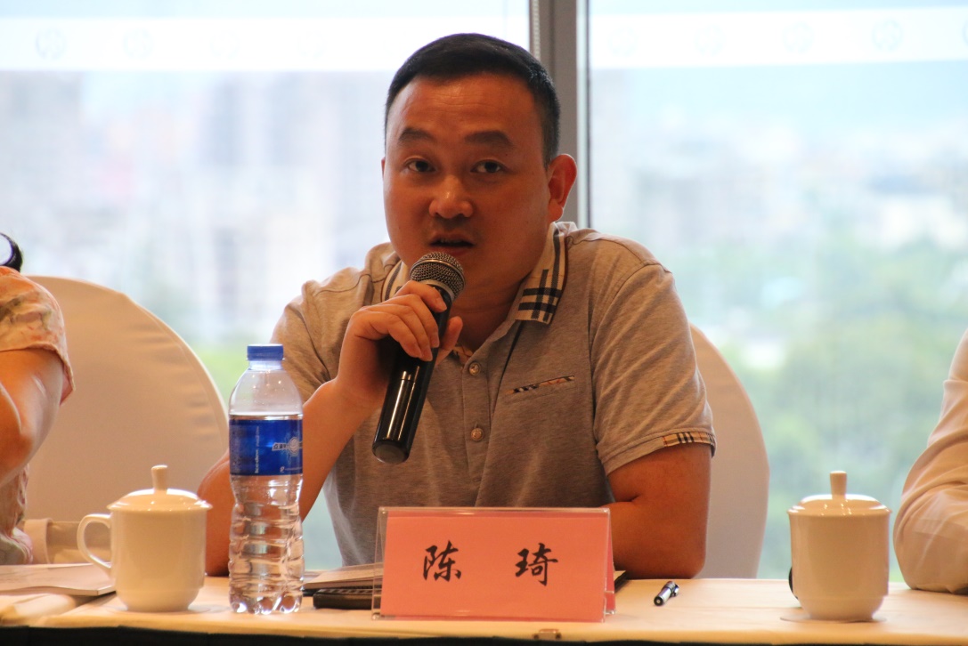 说明: G:\行业协会\展会会议\会议\会员大会\激光行业协会二届一次会员大会照片\IMG_3244.JPG